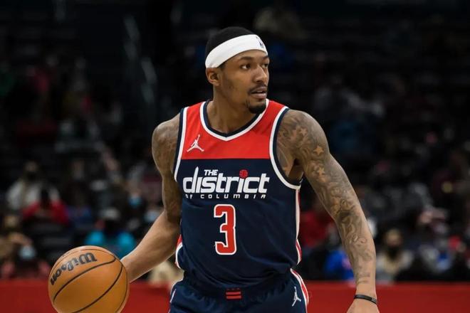 仍保持着主 仍保持着主