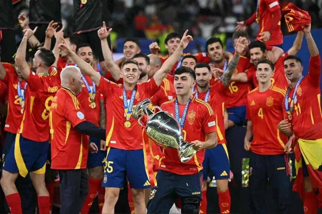 C米兰力挽 C米兰力挽