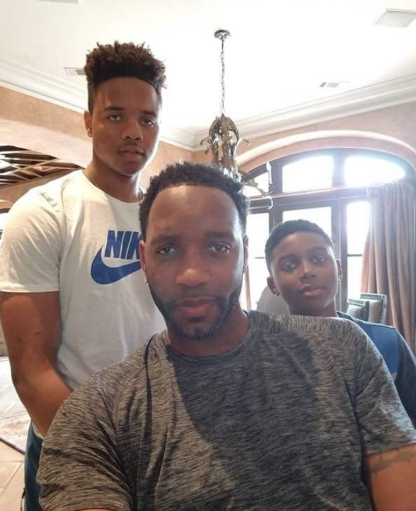 时刻犯错 时刻犯错