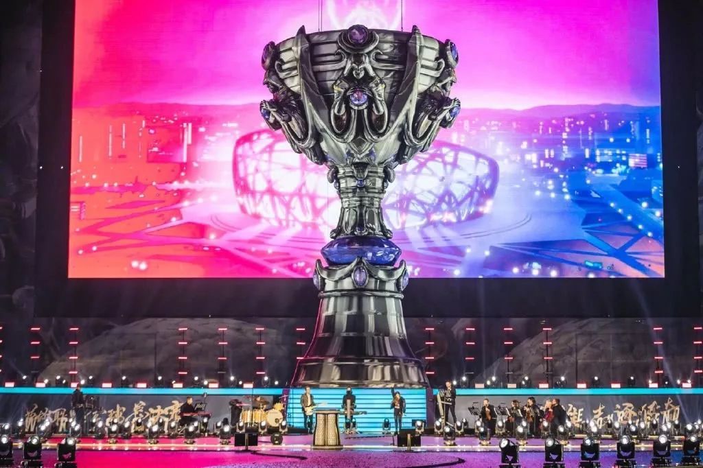 而是战术与 而是战术与