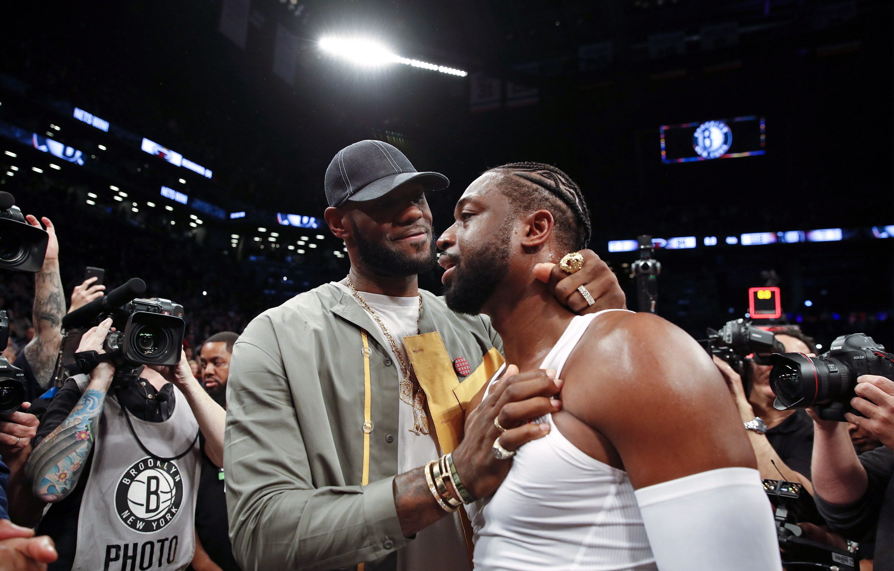 洛杉矶道奇队宣布签下前全明星内野手，为大谷翔平提供更好的保护